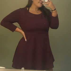 3/4 Sleeve Plum Open Back Skater Dress